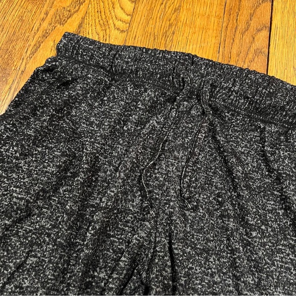 XHILARATION black and white sweatsuit S - Picture 6 of 13